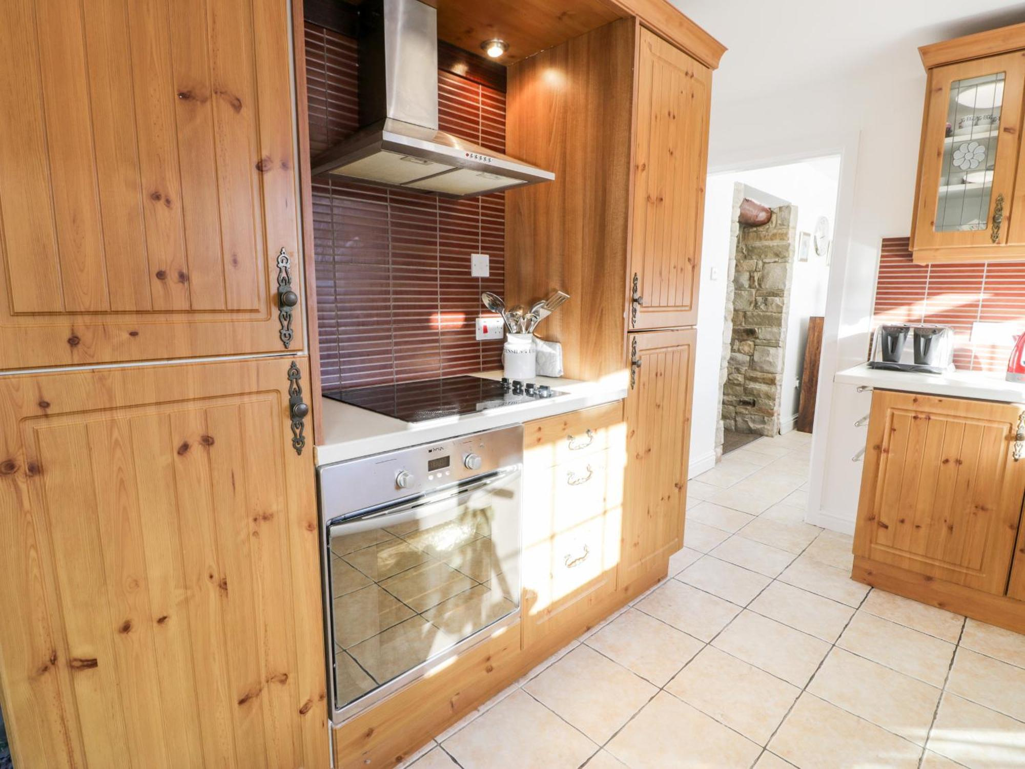Halcyon Villa Moelfre Exterior photo