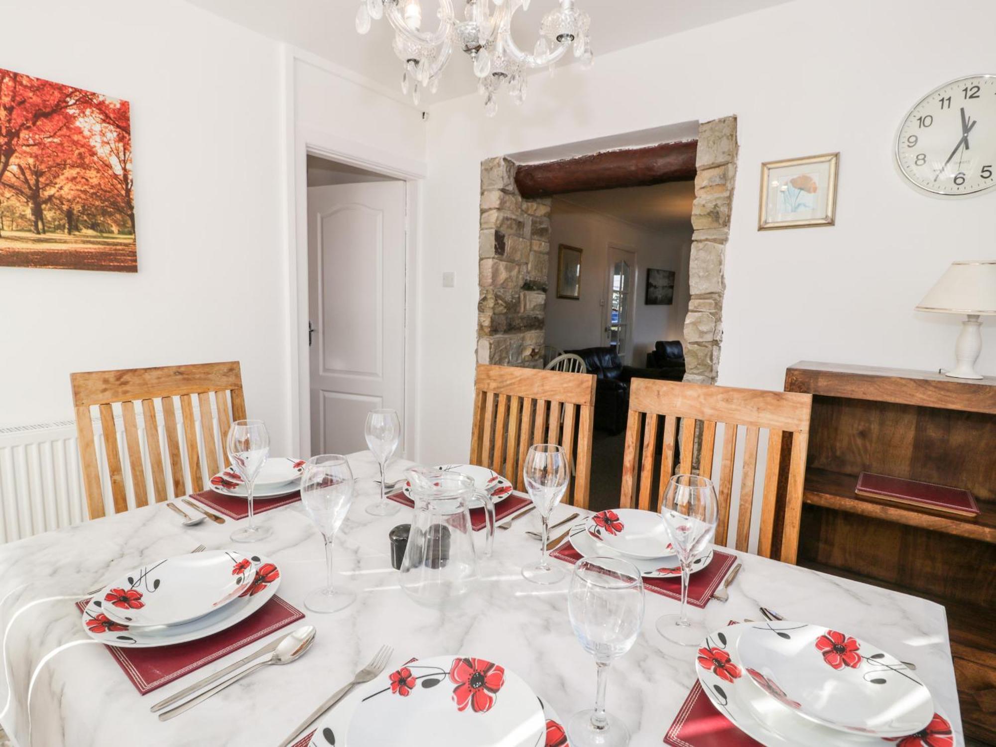 Halcyon Villa Moelfre Exterior photo