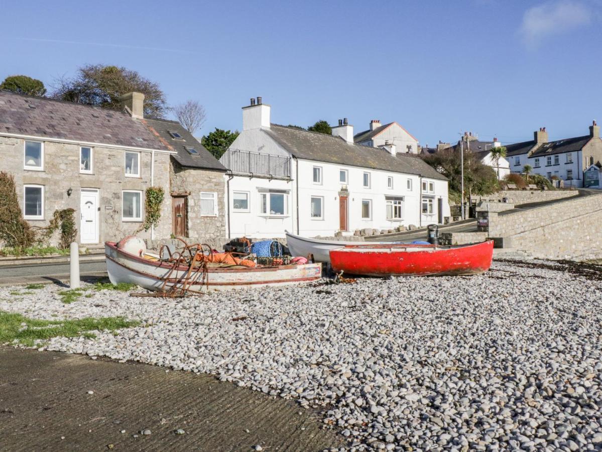 Halcyon Villa Moelfre Exterior photo